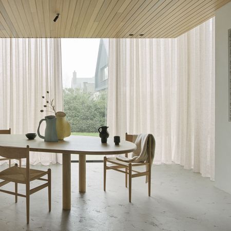 Gardinen- und Dekostoffe