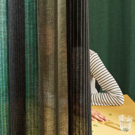 Gardinen- und Dekostoffe